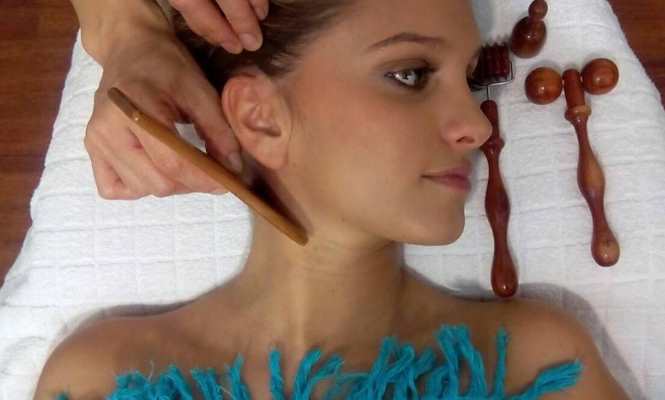 Maderoterapia Facial